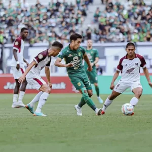 Menang Lagi, Uston Apresiasi Pemain Persebaya