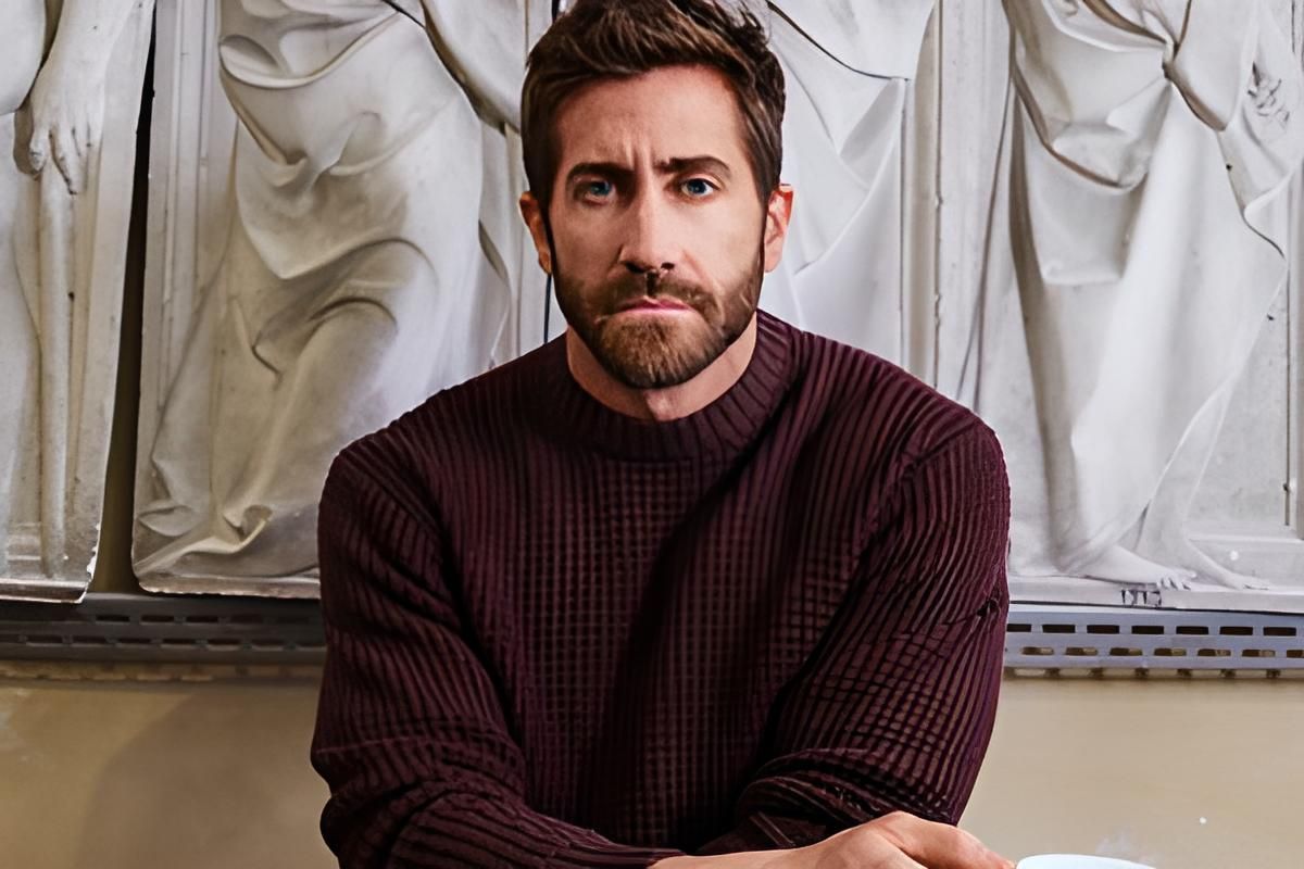 Penulis ungkap Jake Gyllenhaal hampir ambil peran di film “Batman”