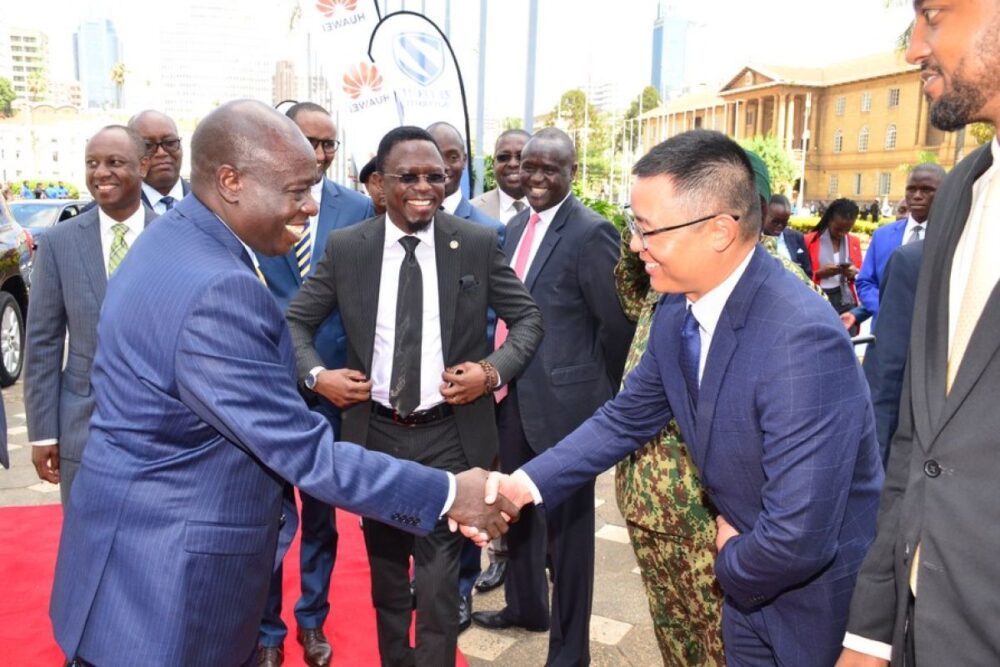Huawei dan organisasi amal upayakan literasi digital perempuan Kenya