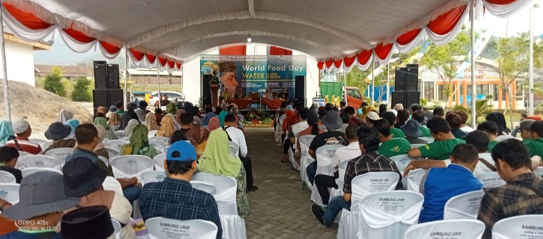 Bupati Buka Peringatan Hari Pangan Sedunia Di Kebun Refugia