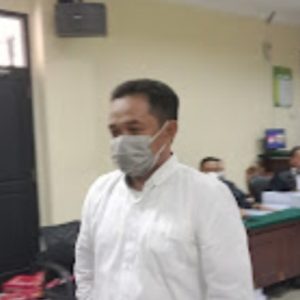 Kasus Korupsi Dana Hibah APBD Jatim, Rusdi Divonis 4 tahun Penjara dan Denda 200juta Kasus Korupsi Dana Hibah APBD Jatim, Rusdi Divonis 4 tahun Penjara dan Denda 200juta