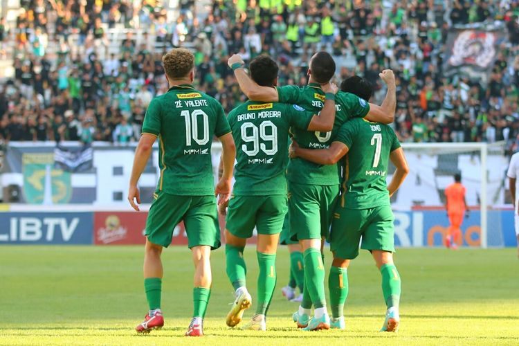 Persebaya Hajar Arema di GBT 3-1