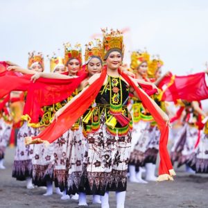 Gandrung Sewu Upaya Lestarikan Budaya Lokal Menuju Dunia