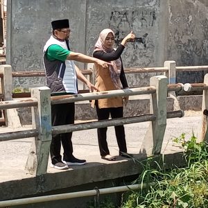 Sidak Sungai Wrati, Ketua DPRD Kab. Pasuruan Muntah muntah Sidak Sungai Wrati, Ketua DPRD Kab. Pasuruan Muntah muntah