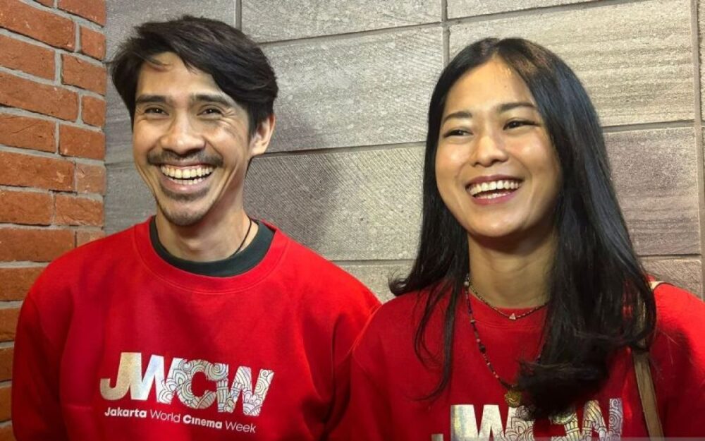 Prisia Nasution sutradarai film “Melukis Luka”