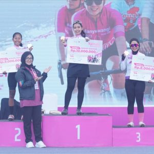 Nina Puspawardhani Atlet Asal Kalbar Raih Juara 1 Women Amateur di Ajang Tour of Kemala 2nd Series Banyuwangi 2023