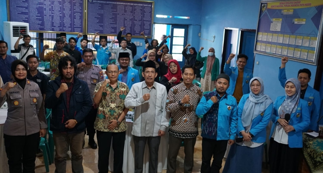 KNPI Kota Kediri Gelar Diskusi Santun Bermedsos Kepada Para Pemuda