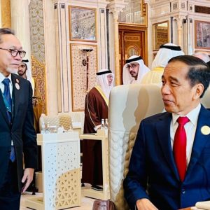 Desak Gencatan Senjata, Ini Empat Pesan Presiden Jokowi soal Palesina saat KTT OKI di Saudi Desak Gencatan Senjata, Ini Empat Pesan Presiden Jokowi soal Palesina saat KTT OKI di Saudi