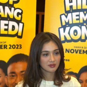 Zulfa Maharani: Harus tahan ketawa syuting film Srimulat