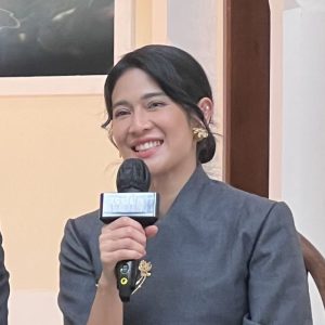 Dian Sastrowardoyo jadi antisosial selama 6 bulan demi “Gadis Kretek”