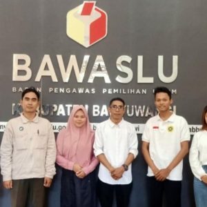Bawaslu Banyuwangi Imbau Untuk Tertibkan Alat Peraga Kampanye Sebelum Penetapan DCT