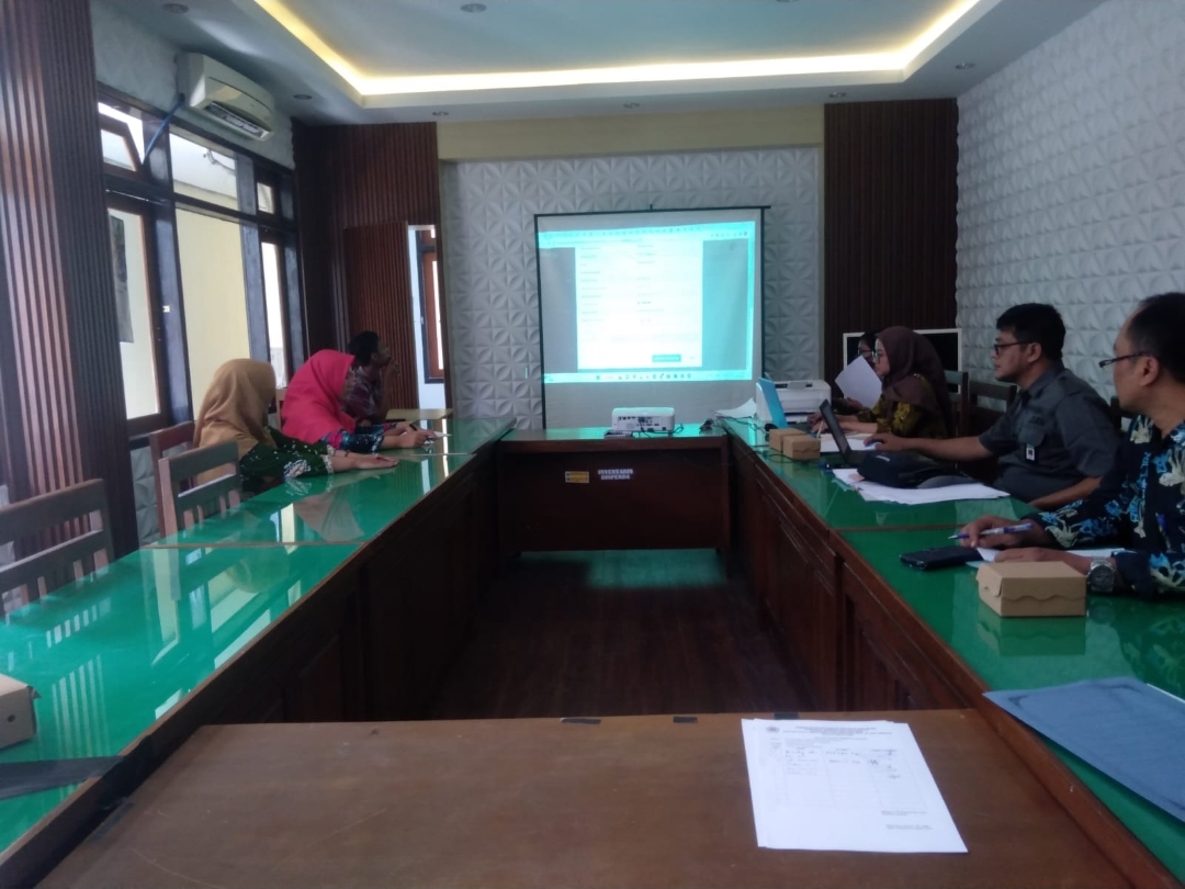 BPPKAD Magetan Lelang Puluhan Kendaraan Dinas