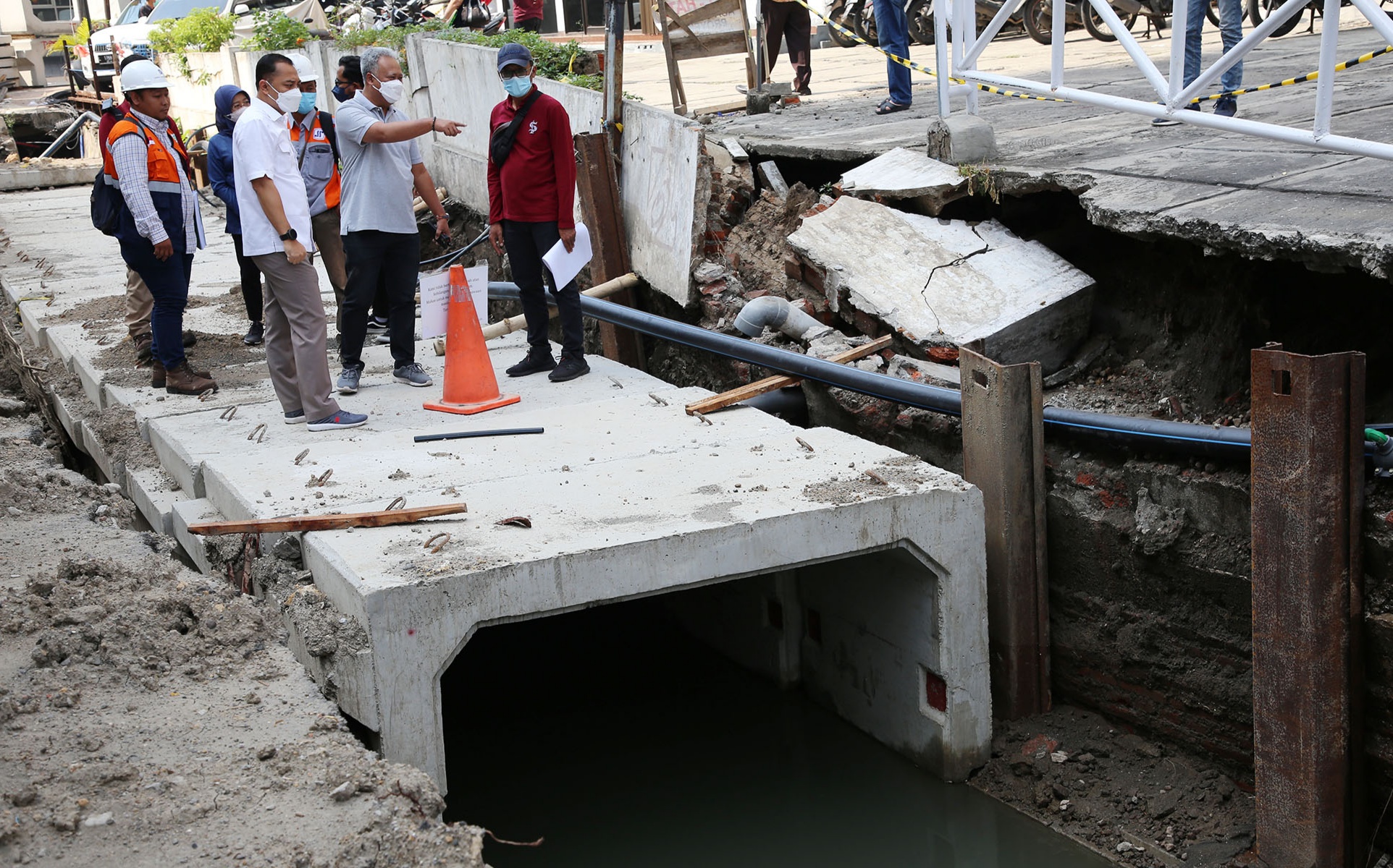 Pemkot Surabaya Kebut Pemasangan dan Koneksikan Saluran di Permukiman Warga