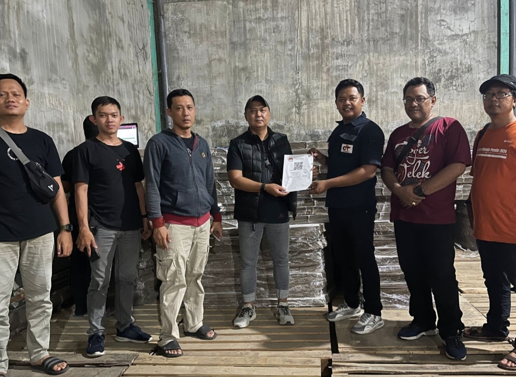 KPU Kota Kediri Menerima Logistik Pemilu 2024 Tahap Pertama