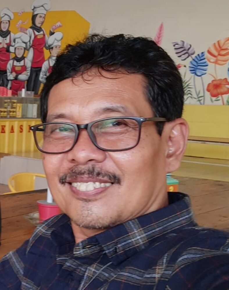 Pahlawan Tidak Berjuang Untuk Dirinya Sendiri
