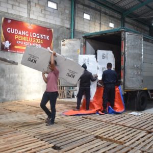 KPU Kota Kediri Terima 3.440 Bilik Suara Pemilu 2024