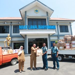 Difasilitasi TNI AL, Banyuwangi Kirim Bantuan Kemanusiaan untuk Palestina