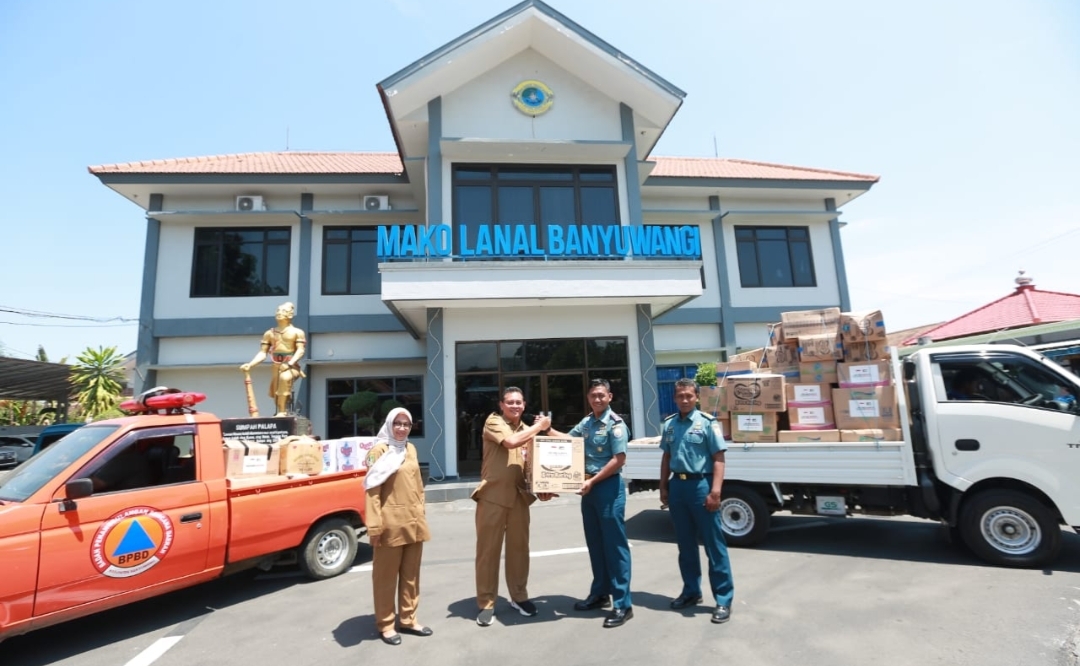 Difasilitasi TNI AL, Banyuwangi Kirim Bantuan Kemanusiaan untuk Palestina