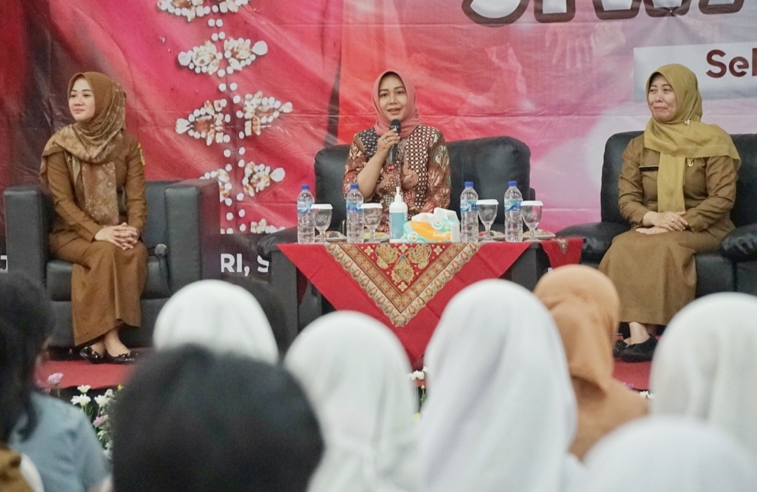 90% Anak Kota Mojokerto Alami Buillying, Walikota Gelar Seminar Kesehatan Jiwa 90% Anak Kota Mojokerto Alami Buillying, Walikota Gelar Seminar Kesehatan Jiwa
