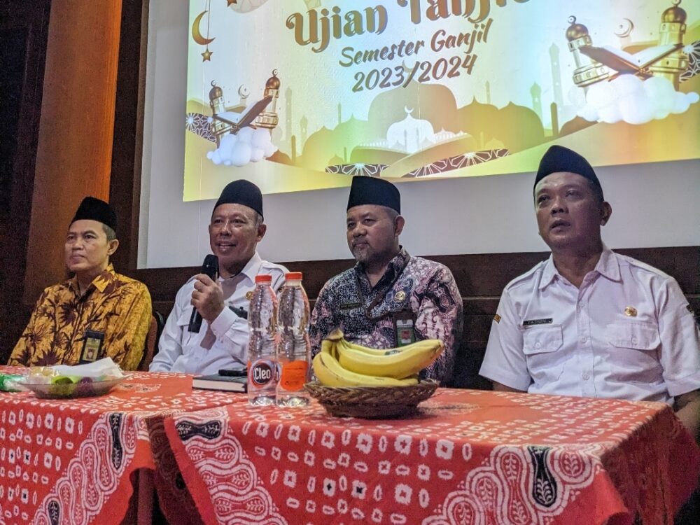 Siswa SMAN 4 Sidoarjo Ikuti Ujian Tahfid Alquran dan Gelar SCC