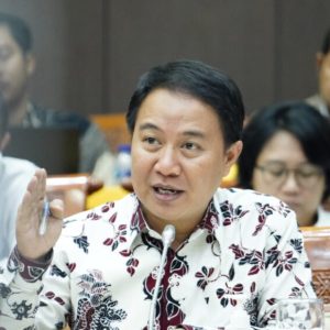 Panja DPR Turunkan Biaya Ibadah Haji 1445 H/2024 M Menjadi Rp 93,4 Juta Panja DPR Turunkan Biaya Ibadah Haji 1445 H/2024 M Menjadi Rp 93,4 Juta