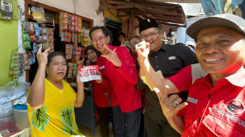 PDIP Surabaya Bumikan Ganjar-Mahfud di Hari Pertama Kampanye