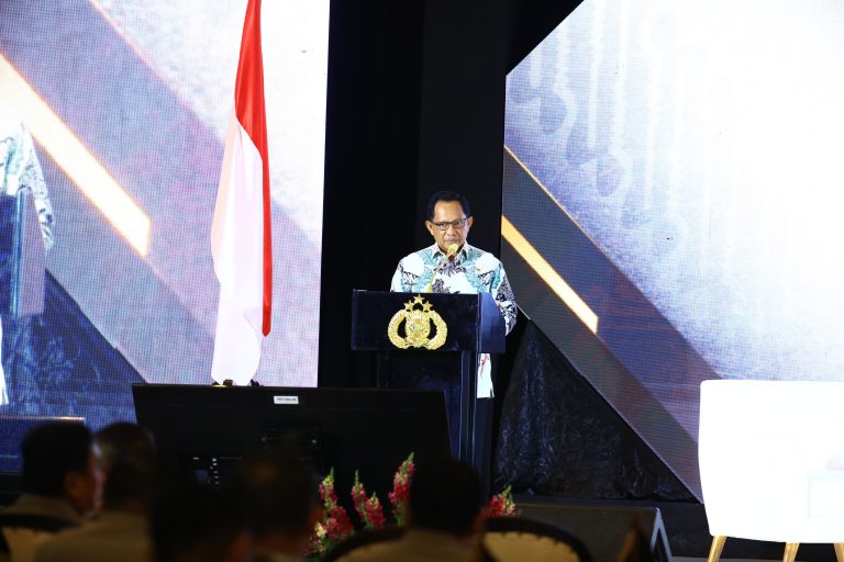 Mendagri Dorong Polri Aktif Awasi Kampanye Hitam Jelang Pemilu 2024