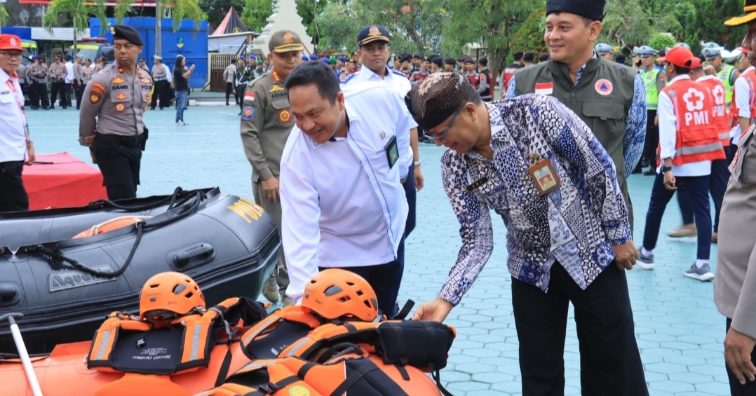 Polresta Banyuwangi, TNI, Pemkab Gelar Apel Pasukan dan Alat Hadapi Bencana Hidrometeorologi