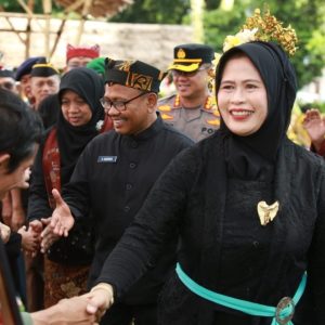 Dihadiri Dua Mantan Bupati, Penghargaan Warga Inspiratif Tandai Hari Jadi Banyuwangi ke 252