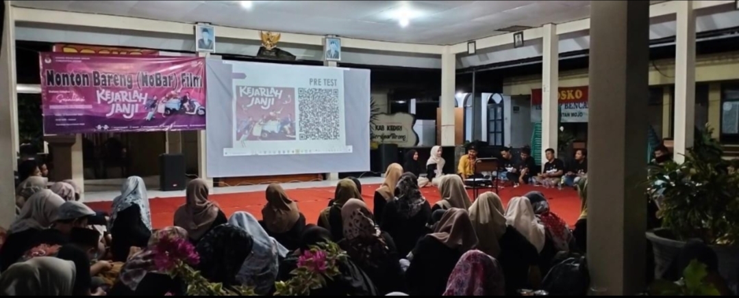 KPU Gelar Nobar Kejarlah Janji Edukasi Politik Positif dalam Pemilu Bersama Ribuan Warga Kabupaten Kediri