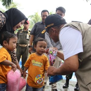 Pastikan Arus Mudik Aman, Menko Muhadjir Blusukan Sisir Ruas Tol Jakarta-Cikampek