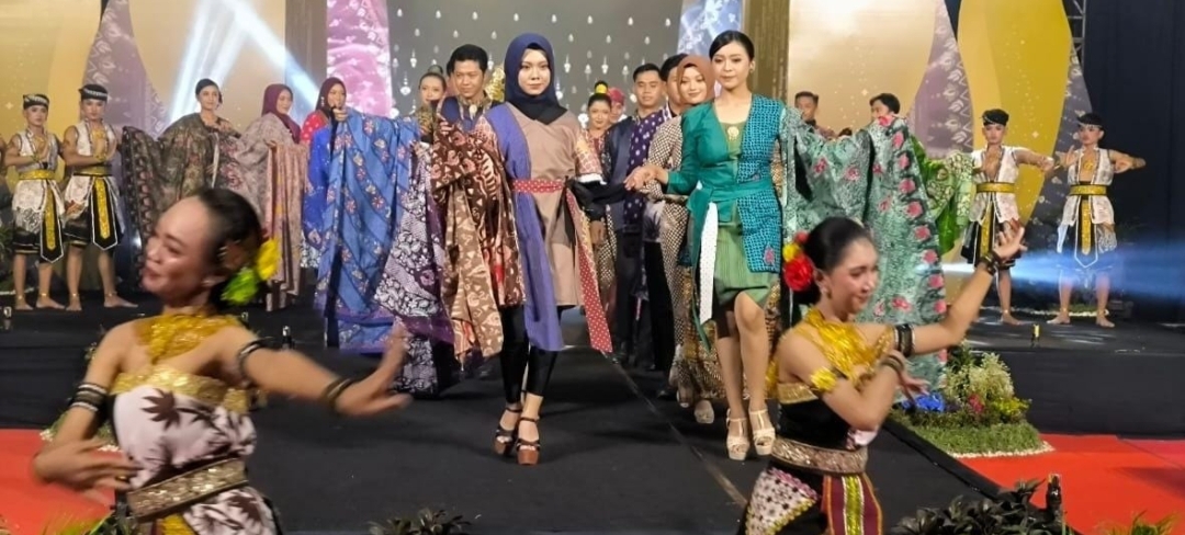 Mengemas Wastra Kediri Menjadi Produk Budaya Unggulan
