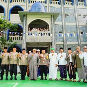 Kapolri Kunjungi Ponpes Dalwa dan Sidogiri Pasuruan, Jawa Timur