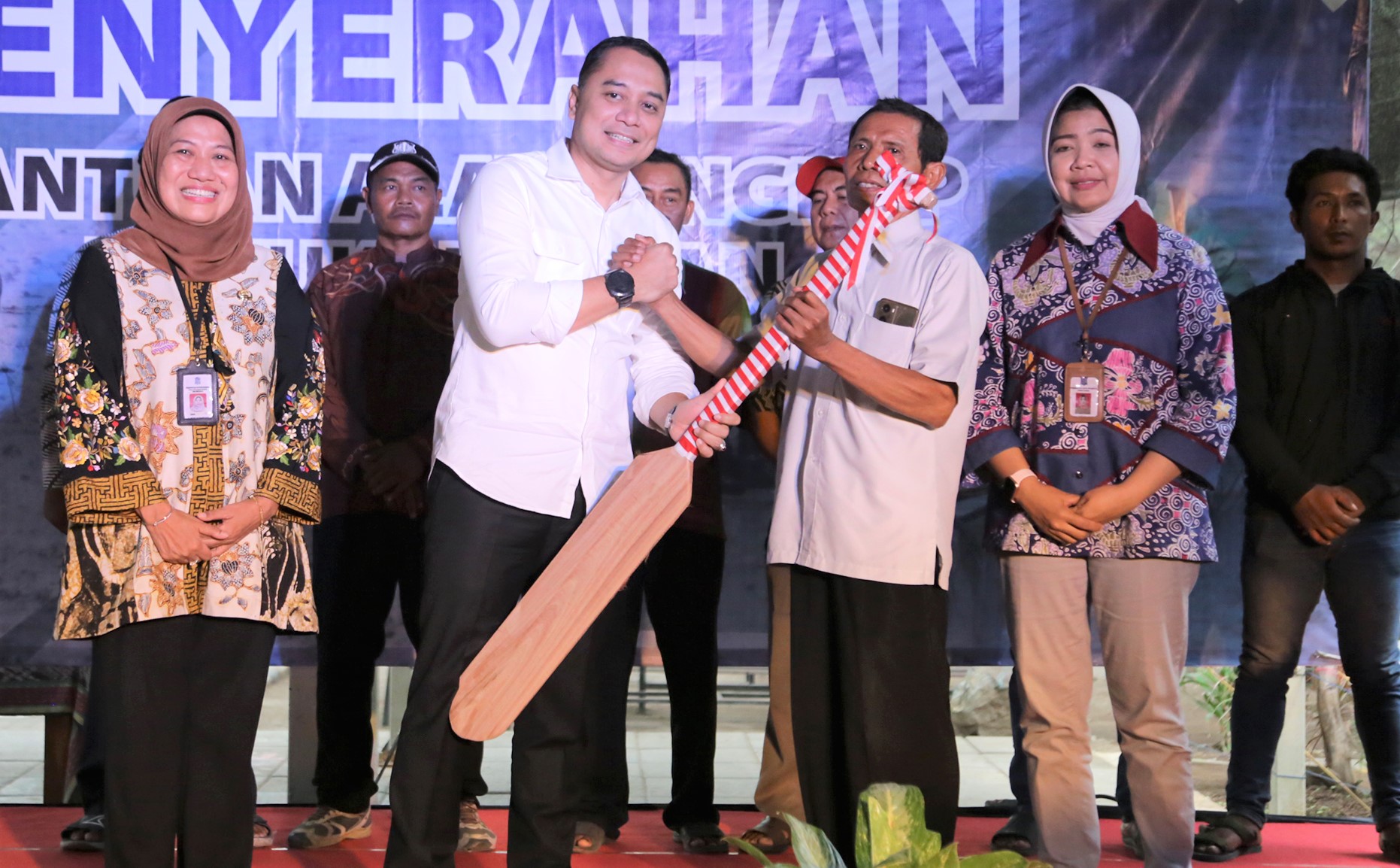 Pemkot Surabaya Bantu Alat Tangkap Ikan untuk KUB Nelayan