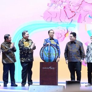 Jokowi Minta Perbankan Permudah Pembiayaan UMKM Jokowi Minta Perbankan Permudah Pembiayaan UMKM