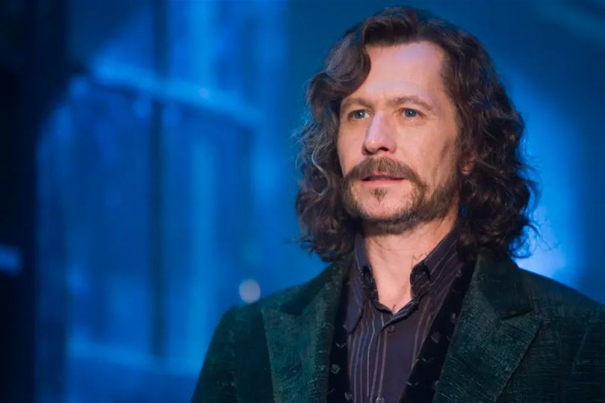 Gary Oldman Otokritik Penampilan Semenjana Sirius Black