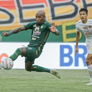 Habisi Persis,  Misi Persebaya untuk Lari dari Zona Degradasi