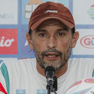 Jelang Dijamu Persebaya, Persis Nonaktifkan Pelatih