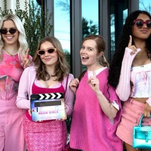 Alasan Kenapa Paramount Tidak Memasarkan “Mean Girls” Sebagai Musikal Alasan Kenapa Paramount Tidak Memasarkan “Mean Girls” Sebagai Musikal