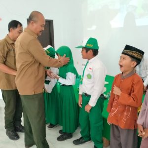 Awali tahun 2024 Perhutani KPH Banyuwangi Selatan santuni anak yatim