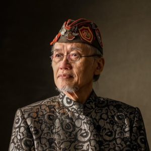 “Mengoleksi Ukuran Besar Karya Hardi” “Mengoleksi Ukuran Besar Karya Hardi”