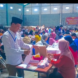 Pelipatan Surat Suara Pemilu KPU Kota Kediri Libatkan Ratusan Warga