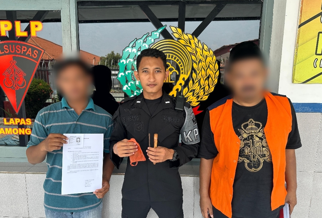 Berdalih Sebagai Jimat,  Pengunjung Nekat Selundupkan Sajam dalam CD ke Lapas Lamongan