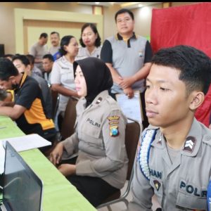 Jaga Kesehatan Anggota, Personil Polres Kediri Jalani Pemeriksaan Kesehatan Berkala