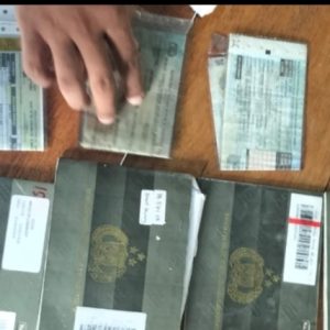Polisi Tangkap Pencuri yang Beraksi di 3 TKP, 4 BPKB juga disita Polisi Tangkap Pencuri yang Beraksi di 3 TKP, 4 BPKB juga disita