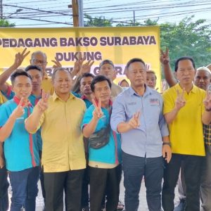 Pedagang Bakso Juga Dukung Prabowo, Sarmuji : Usulannya Akan Diteruskan ke Prabowo-Gibran Pedagang Bakso Juga Dukung Prabowo, Sarmuji : Usulannya Akan Diteruskan ke Prabowo-Gibran