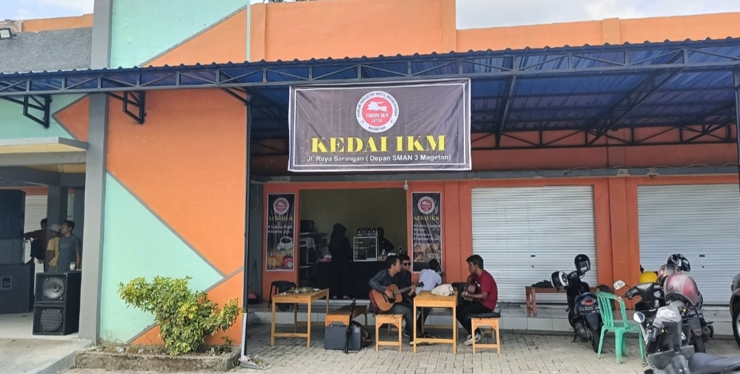 Forum Industri Kecil Menengah Grand Opening Kedai IKM Di Pasar Kawasan