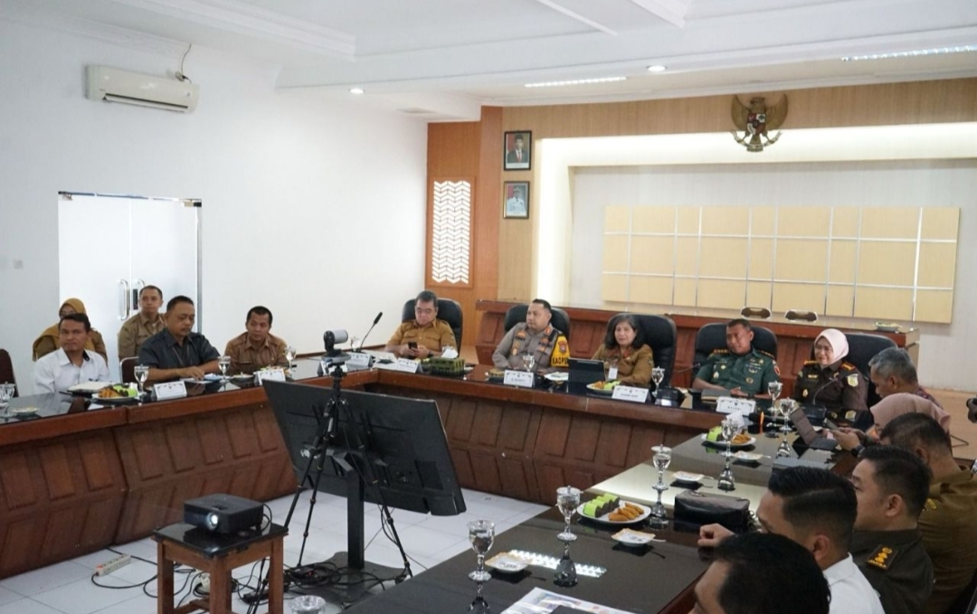 Pj Wali Kota Kediri Minta TPID Kota Kediri Cermati Hal-Hal Yang Hambat dan Sumbang Inflasi