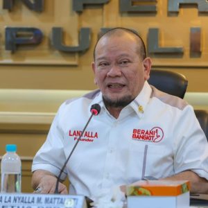 Jatim KLB Polio, Ketua DPD RI Minta Pemprov Ambil Langkah Komprehensif Jatim KLB Polio, Ketua DPD RI Minta Pemprov Ambil Langkah Komprehensif