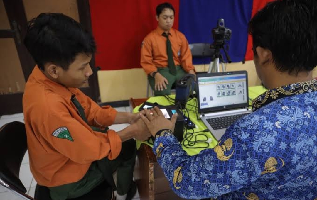 Dispendukcapil Kota Kediri Percepat Layanan Adminduk Bagi Wajib KTP-El Pemula